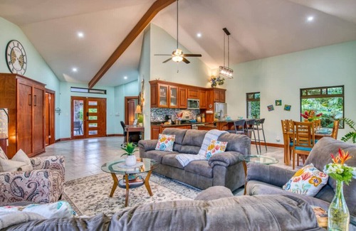 Tronadora Apartment | Spectacular Views! 3 Primary Suites & Hot Tub!