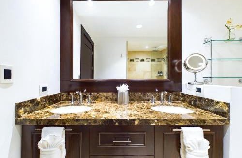 Playa Flamingo Apartment | 360 Splendor 301-Ocean View Condo-Breakfast Included!