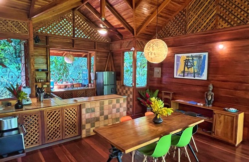 Cocles House | Geckoes Lodge