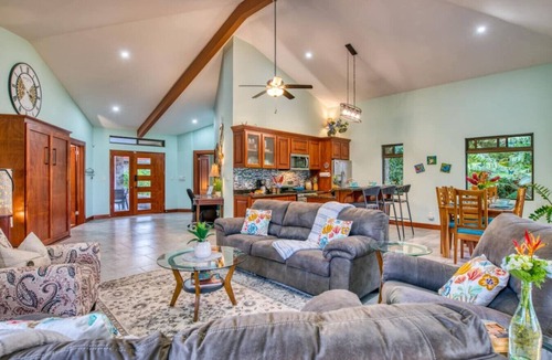 Tronadora Apartment | Spectacular Views! 3 Primary Suites & Hot Tub!