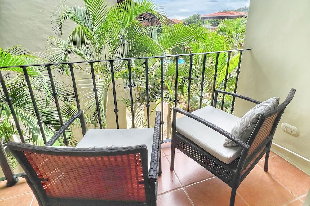 Photo of Patio Balcony in Coco