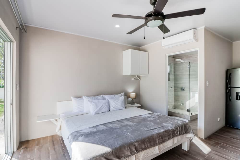 Photo of Others in Jaco